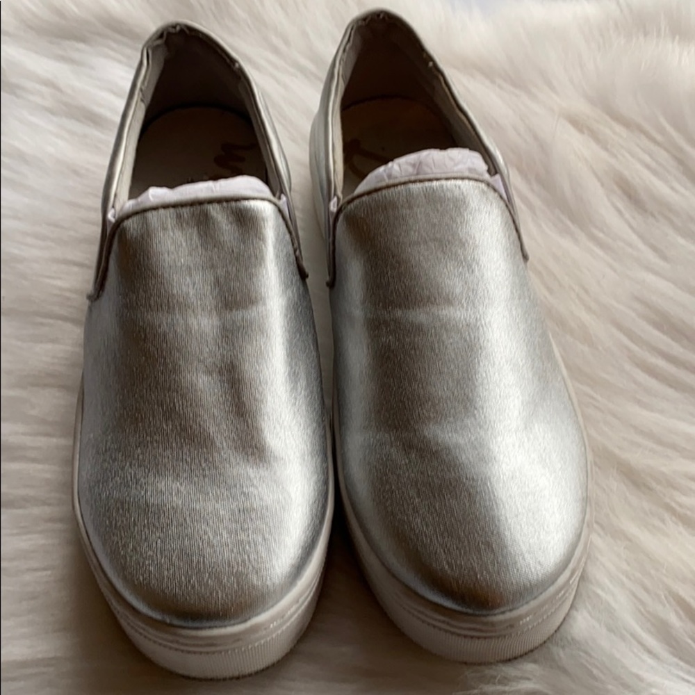 Sam Edelman slip ons